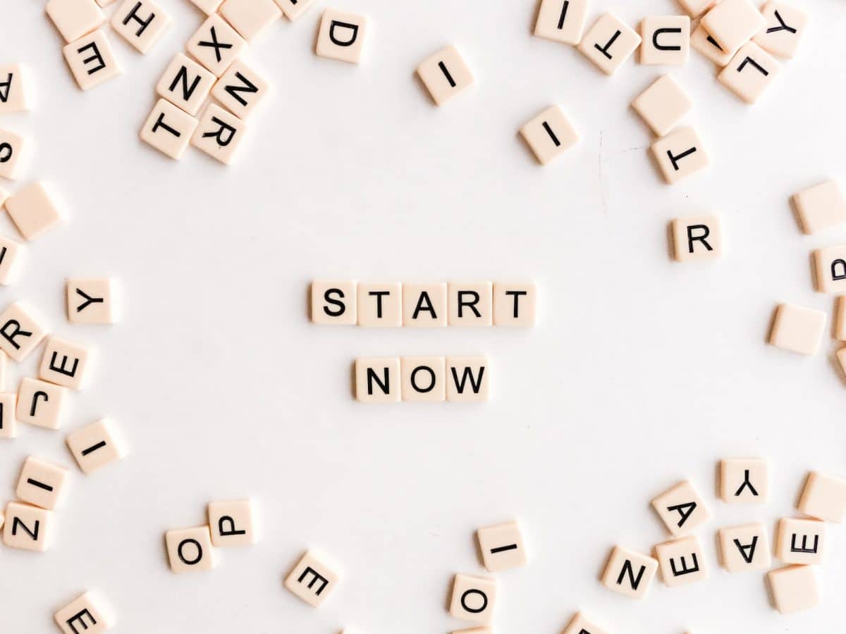 start now sign