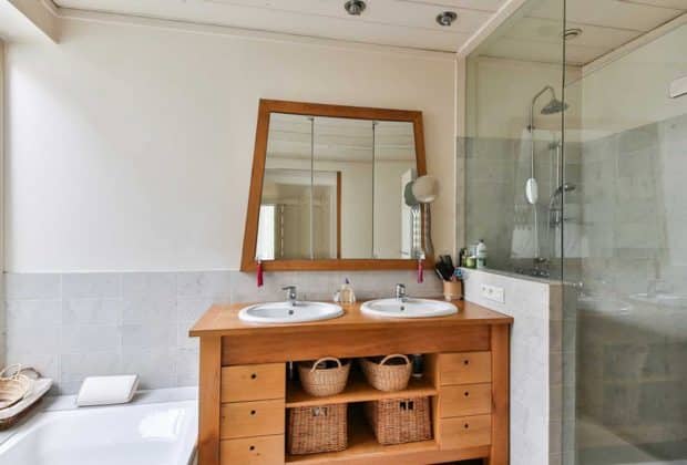 Quels accessoires acheter pour décorer une salle de bain ?